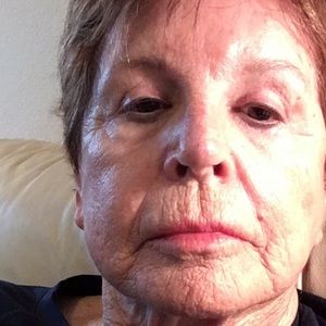 Meet your Posher, Carolyn